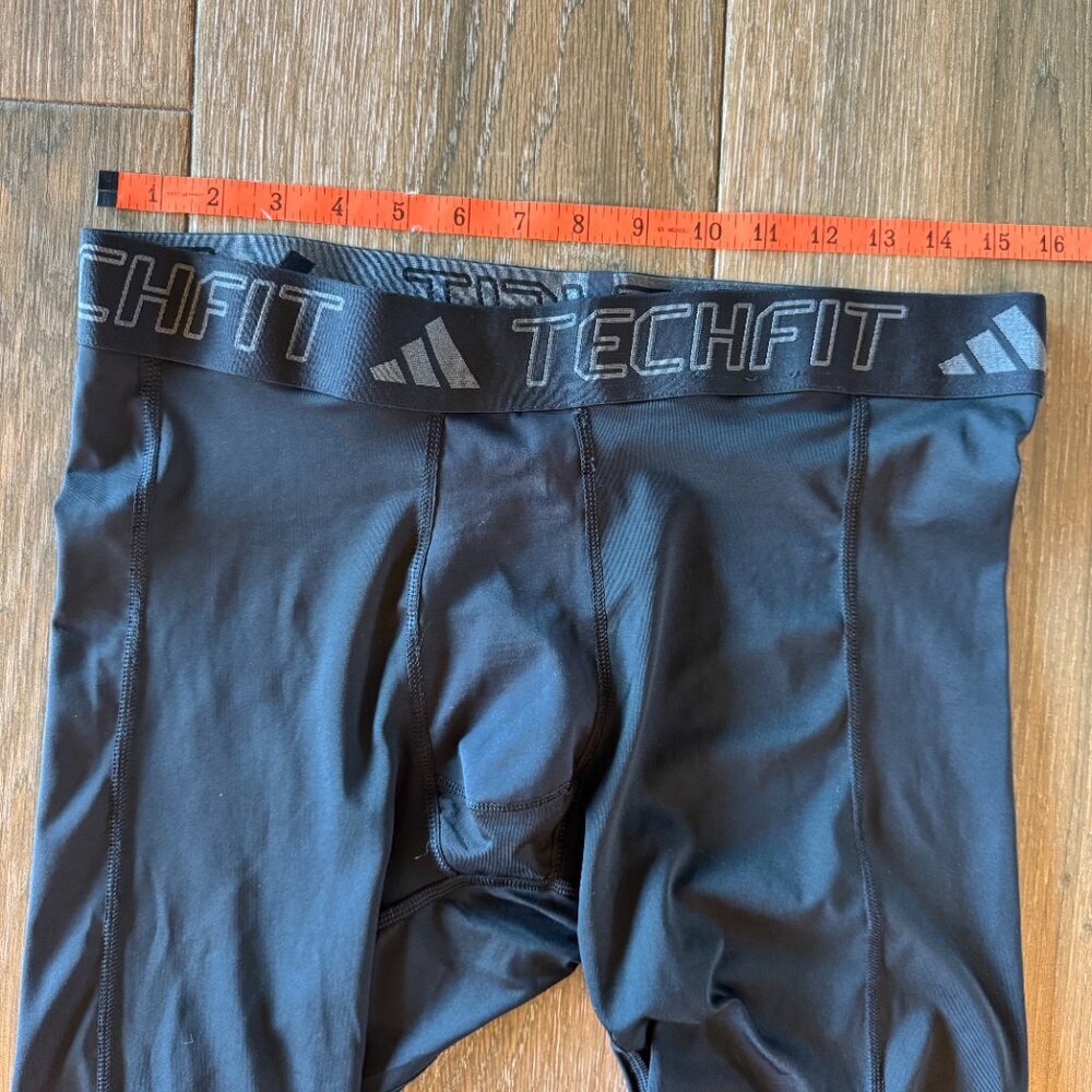Adidas men's Techfit compression tights for training Black size Medium - Picture 3 of 8